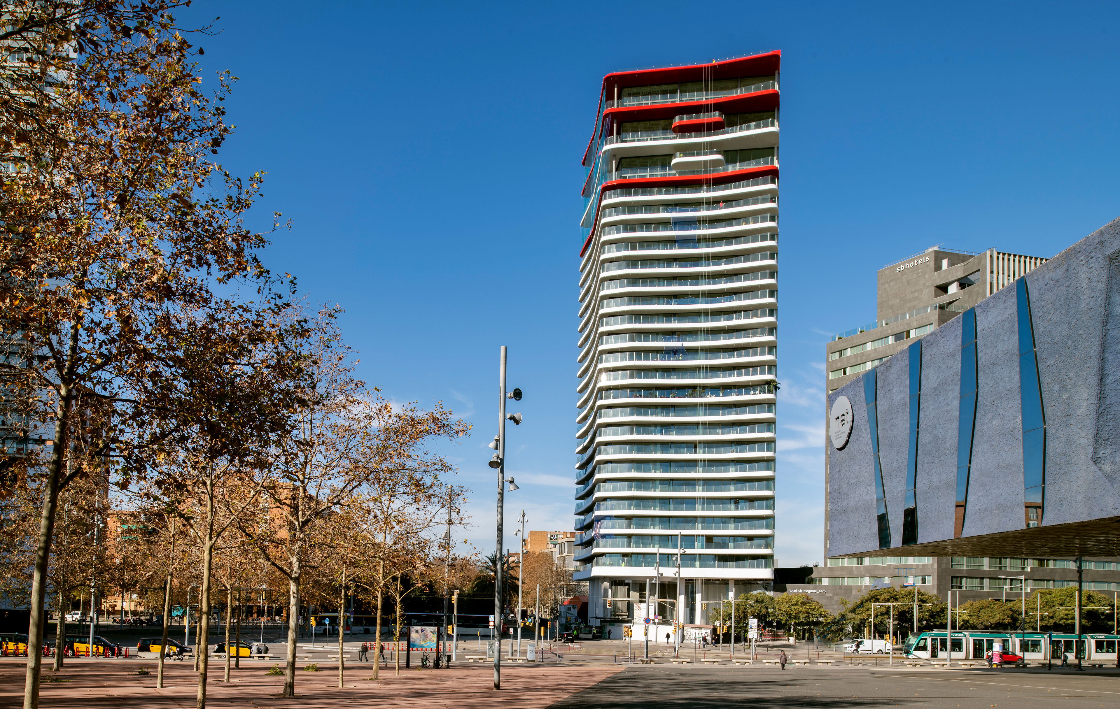 antares-barcelona-building-exterior-07